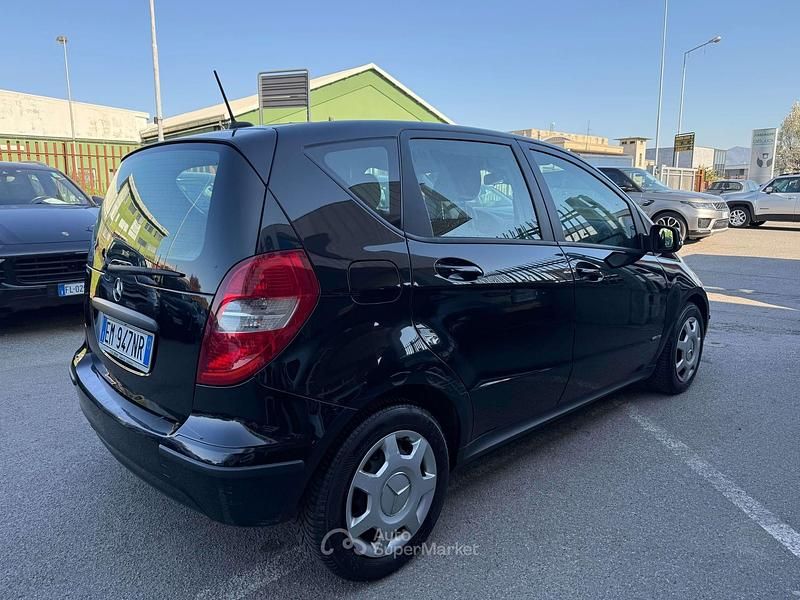 Usata Mercedes A160 Executive 82 CV (60 kW) 2012 Blu/azzurro Berlina