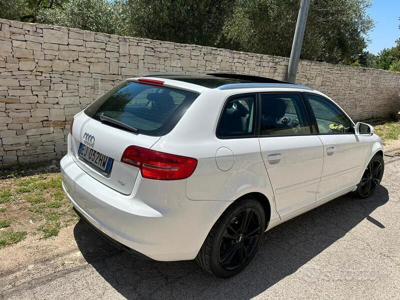 Usata Audi A3 140 CV (102 kW) 2011 Utilitaria