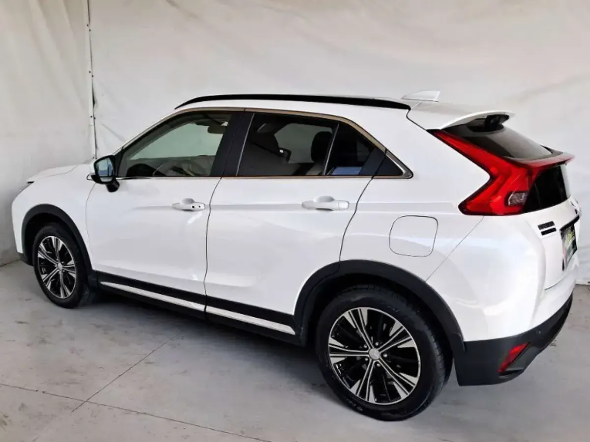 Usata Mitsubishi Eclipse Cross 163 CV (119 kW) 2018 Bianco SUV