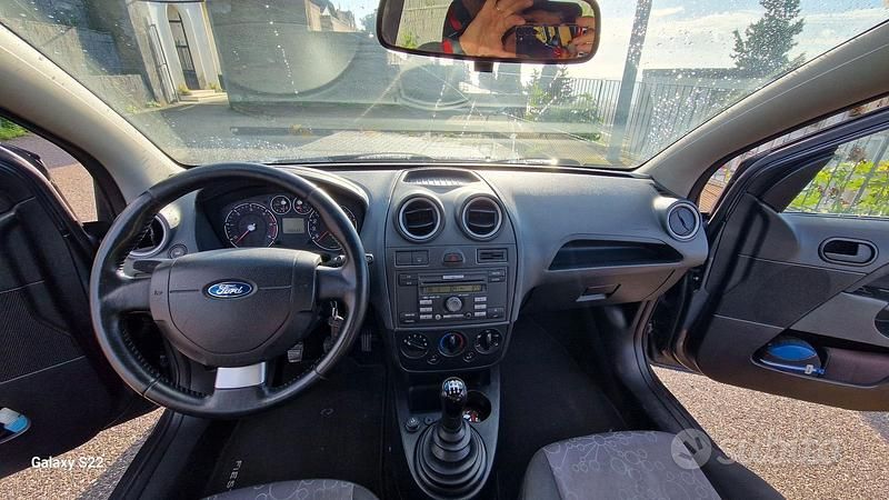 Usata Ford Fiesta 2007 Utilitaria