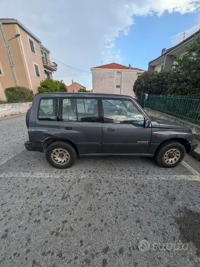 Usata Suzuki Vitara 75 CV (55 kW) 1997 SUV