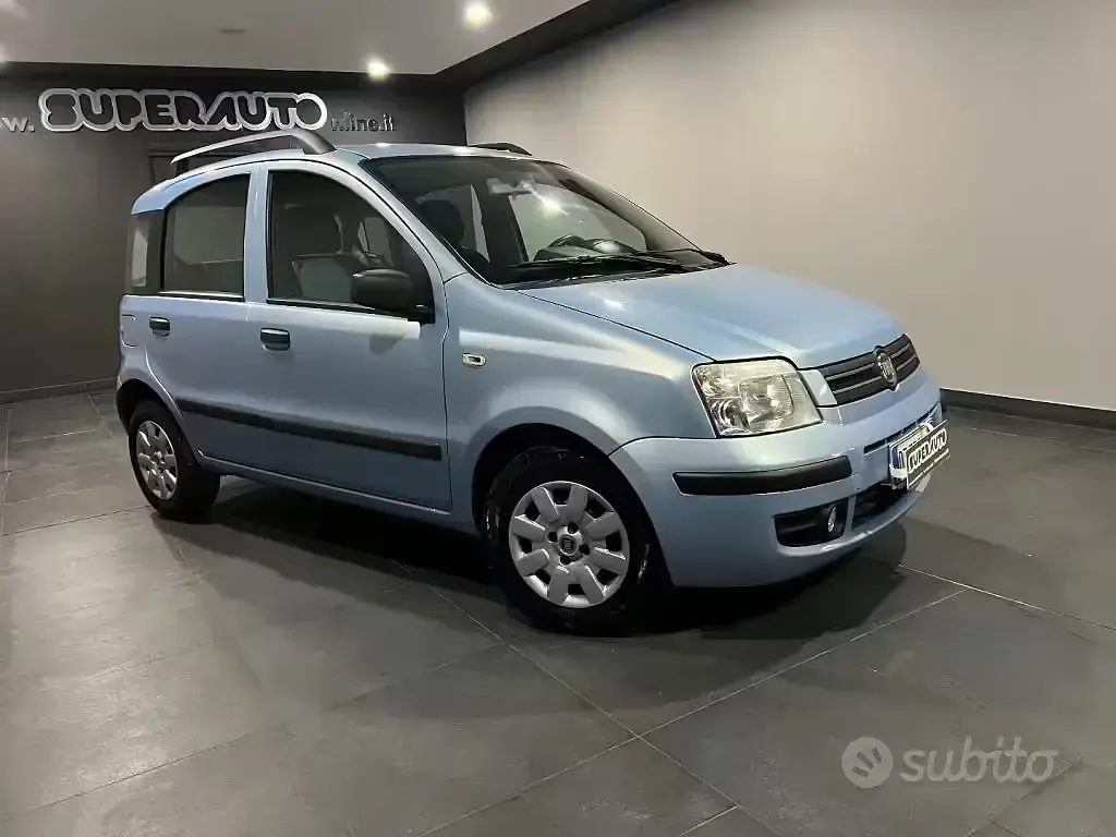 Usata Fiat Panda Dynamic 60 CV (44 kW) 2010 Blu Utilitaria