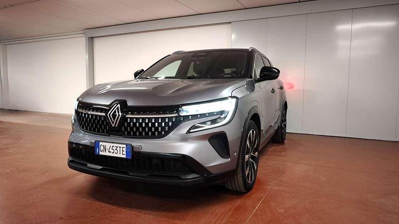 Usata Renault Austral Techno 158 CV (116 kW) 2023 Grigio SUV