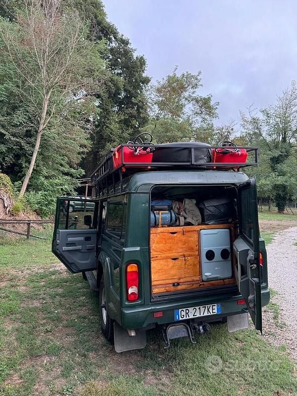 Usata Iveco Massif 177 CV (130 kW) 2008 Verde SUV