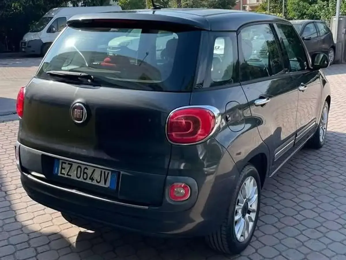 Usata Fiat 500L Lounge 84 CV (61 kW) 2015 Grigio Monovolume