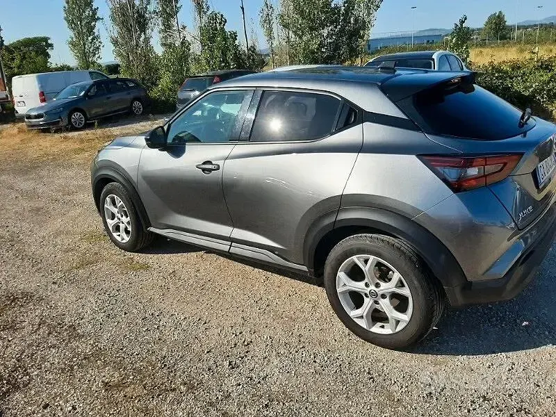 Usata Nissan Juke N-Connecta 114 CV (83 kW) 2022 Grigio SUV