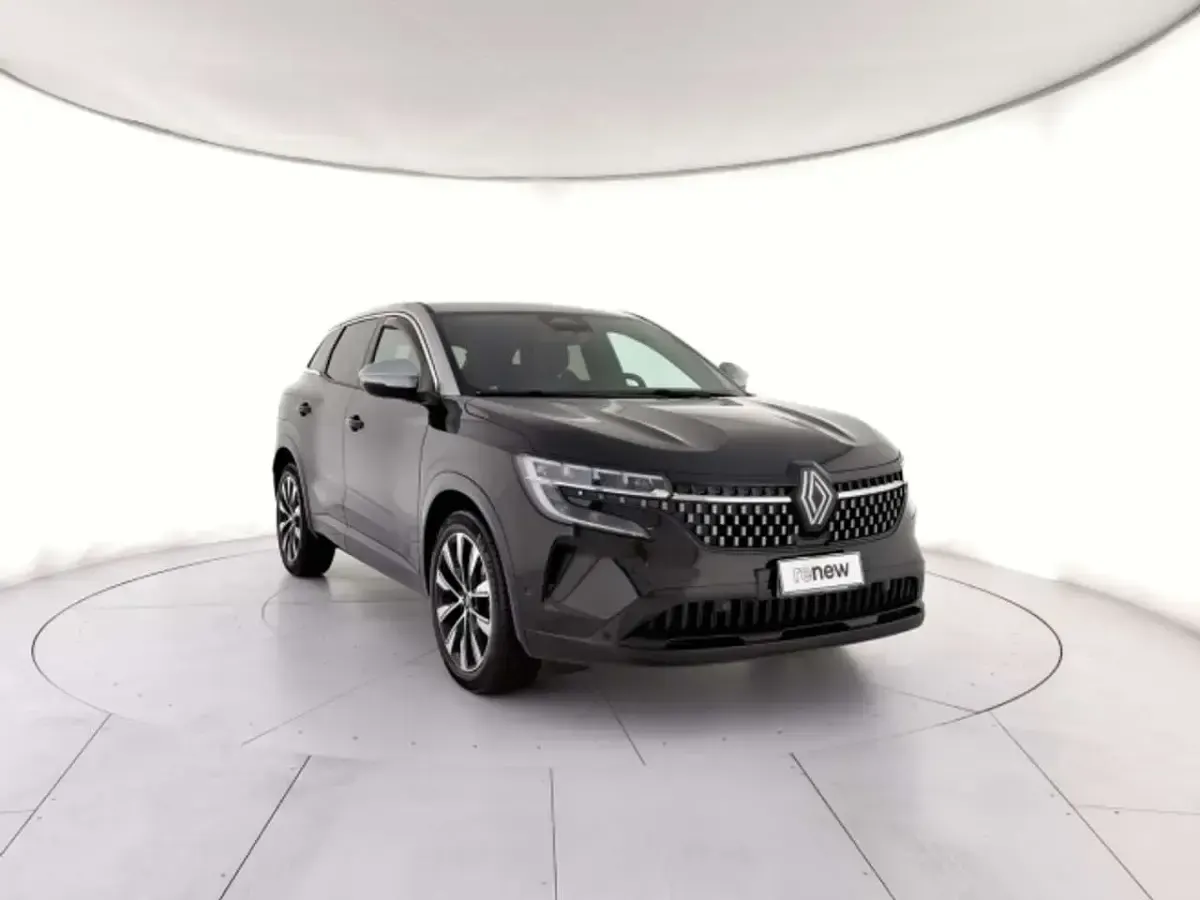 Usata Renault Austral Techno 158 CV (116 kW) 2025 Nero etoilé / tetto grigio SUV