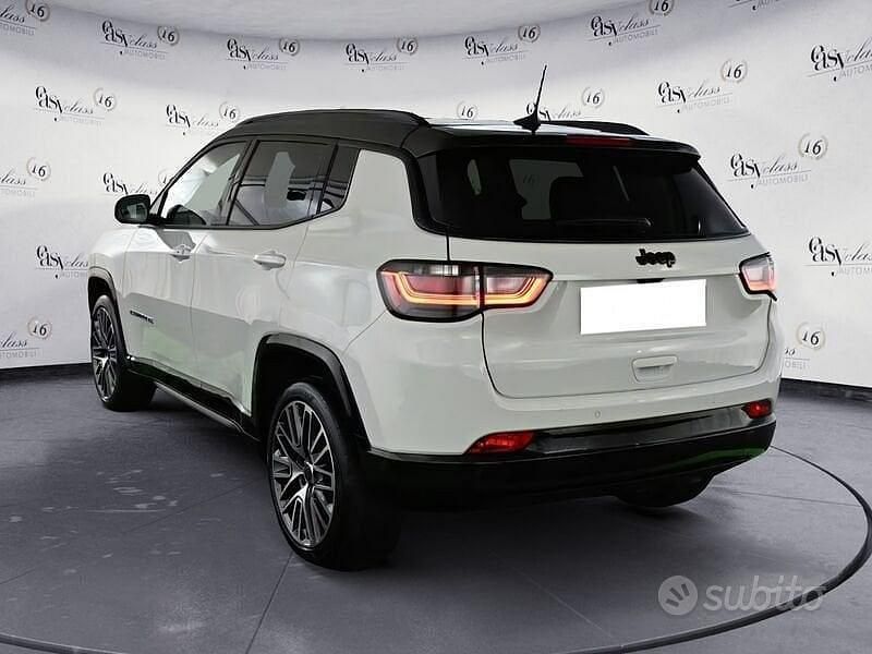 Usata Jeep Compass Summit 131 CV (96 kW) 2025 Bianco SUV