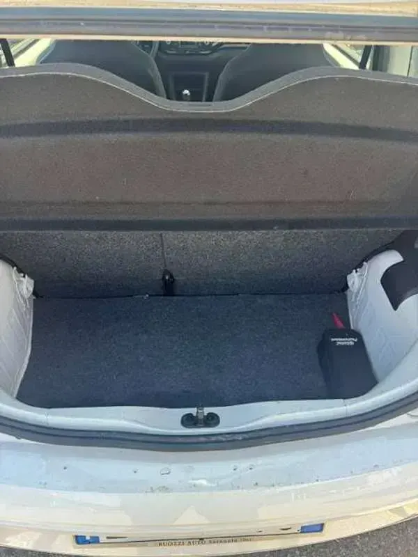 Usata VW up! Move 68 CV (50 kW) 2014 Bianco Utilitaria