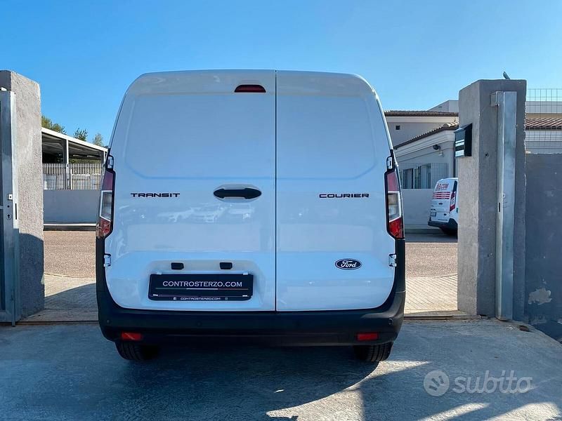 Nuevo Ford Transit 100 CV (73 kW) 2025 Blanco Utilitario