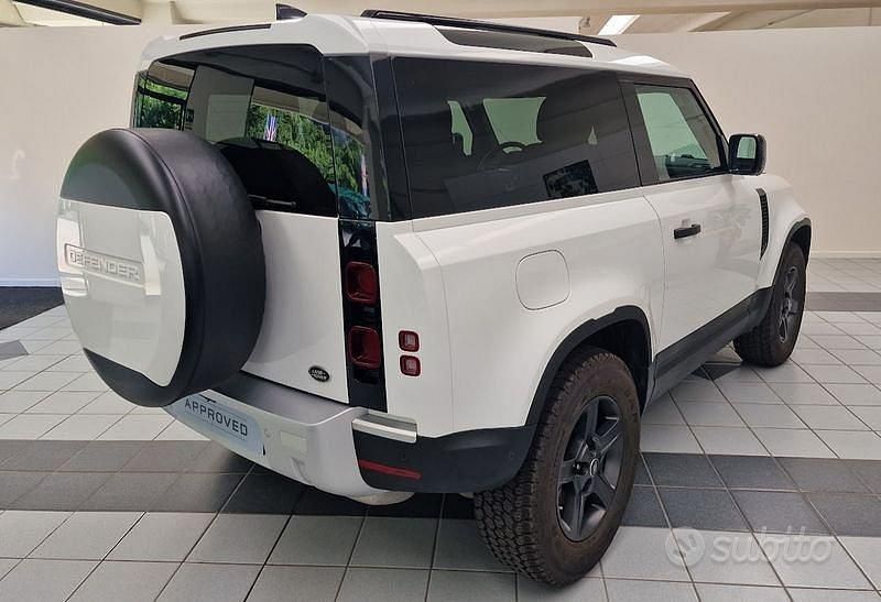 Usata Land Rover Defender S 200 CV (147 kW) 2021 Bianco SUV