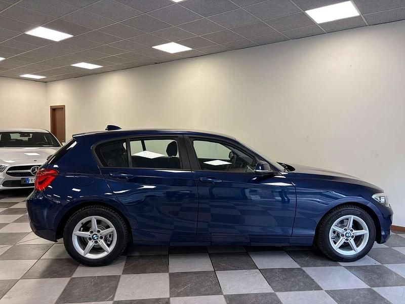 Usata BMW 116 116 CV (85 kW) 2019 Blu/azzurro Utilitaria