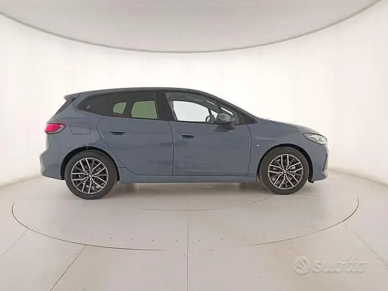 Usata BMW 218 Active Tourer M Sport 150 CV (110 kW) 2025 Grigio Monovolume