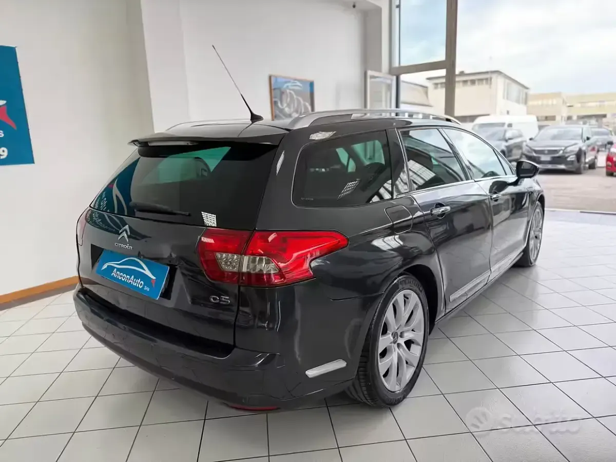 Usata Citroën C5 150 CV (110 kW) 2016 Grigio Station wagon