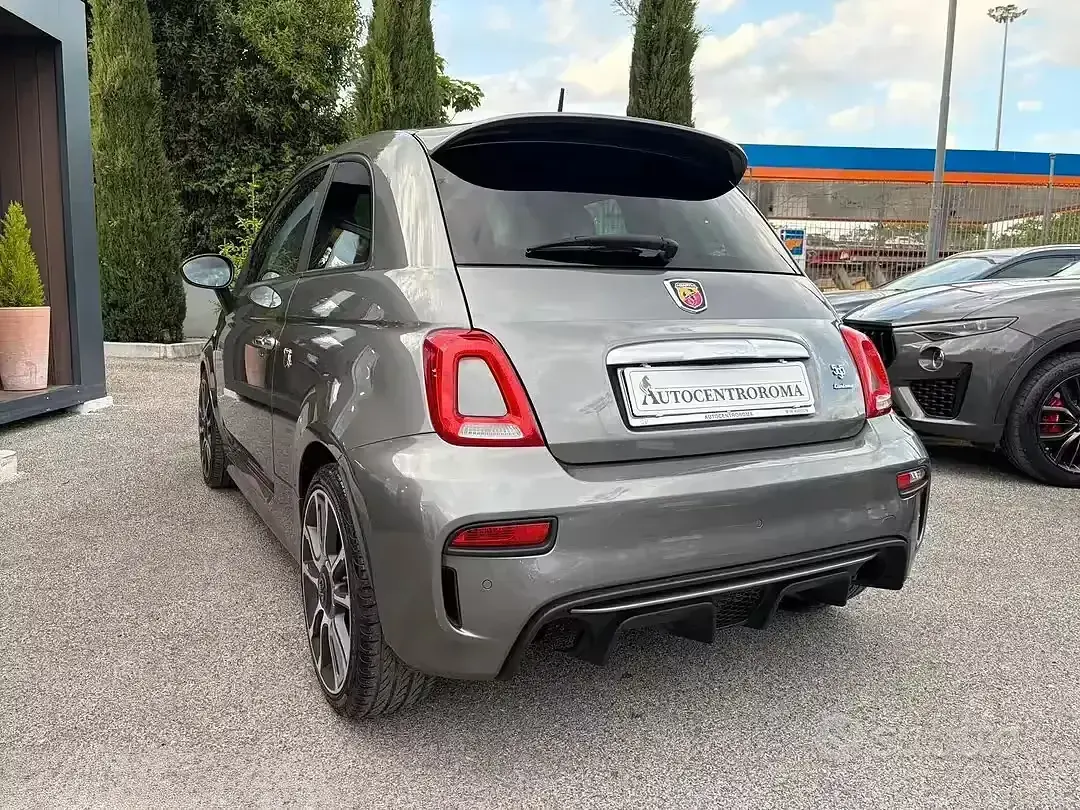 Usata Abarth 595 Turismo 165 CV (121 kW) 2022 Grigio Berlina