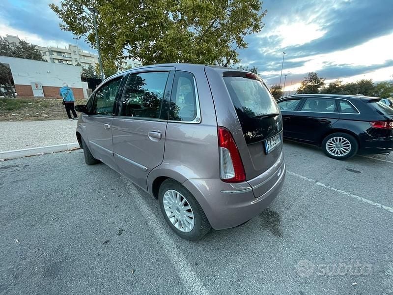 Usata Lancia Musa 95 CV (69 kW) 2013 Monovolume