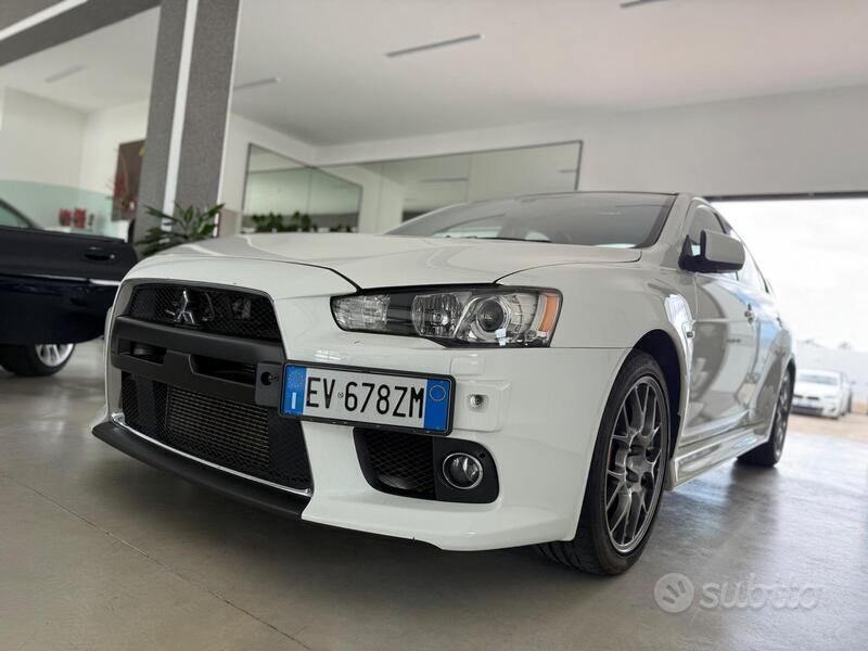 Bianco Usata 2014 Mitsubishi Lancer Tre volumi | 45.000 € - Immagine 1/4