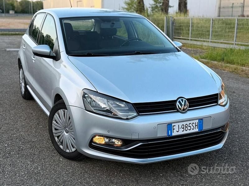 Usata VW Polo 75 CV (55 kW) 2017 Grigio Berlina