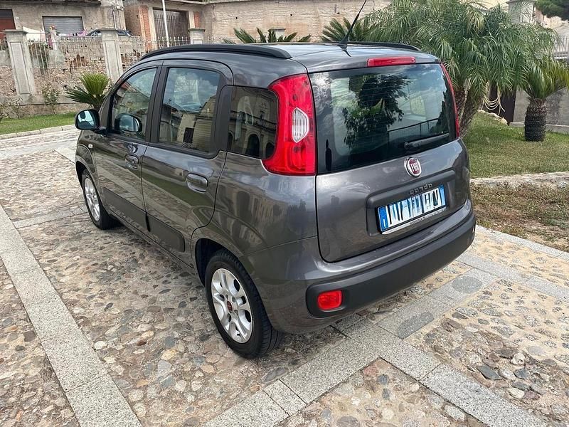 Usata Fiat Panda 69 CV (50 kW) 2017 Grigio Utilitaria