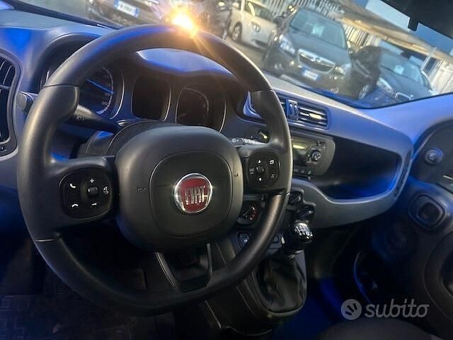Nuova Fiat Panda 69 CV (50 kW) 2025 Bianco Berlina
