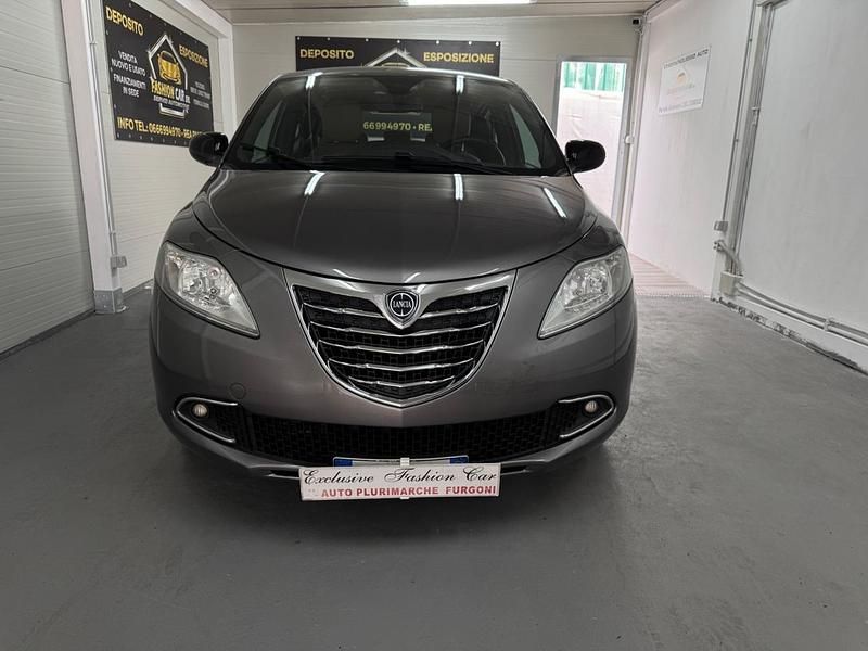 Usata Lancia Ypsilon S 95 CV (69 kW) 2014 Grigio Utilitaria
