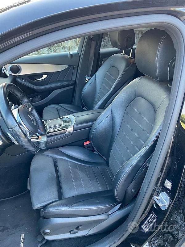 Usata Mercedes GLC200 Premium Plus 163 CV (119 kW) 2020 Nero SUV