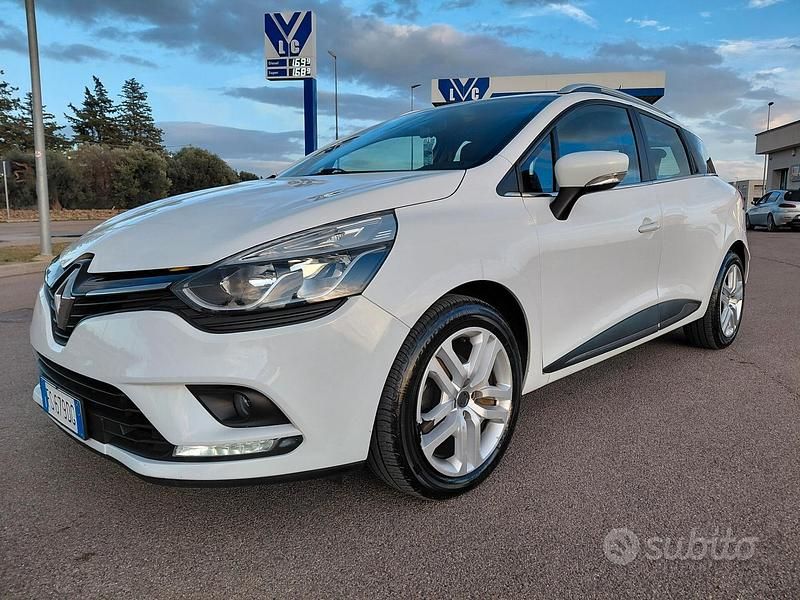 Usata Renault Clio GrandTour Life 75 CV (55 kW) 2018 Bianco Station wagon