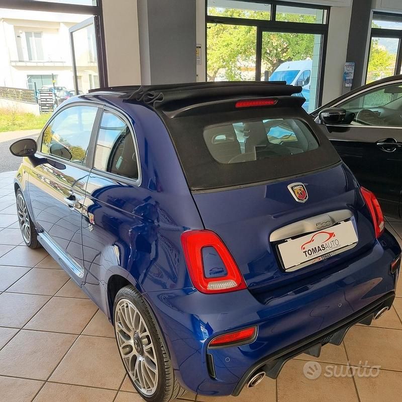 Usata Abarth 595C 145 CV (106 kW) 2017 Blu Cabrio