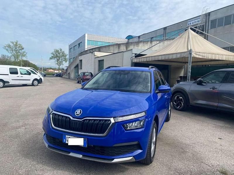 Usata Skoda Kamiq Ambition 110 CV (80 kW) 2022 Blu mediterraneo SUV