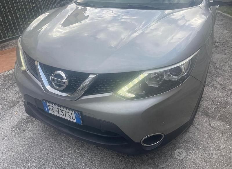 Usata Nissan Qashqai 115 CV (84 kW) 2017 Grigio SUV