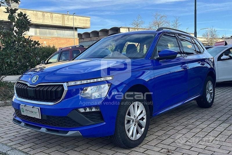 Usado Skoda Kamiq Selection 95 CV (69 kW) 2024 Azul SUV