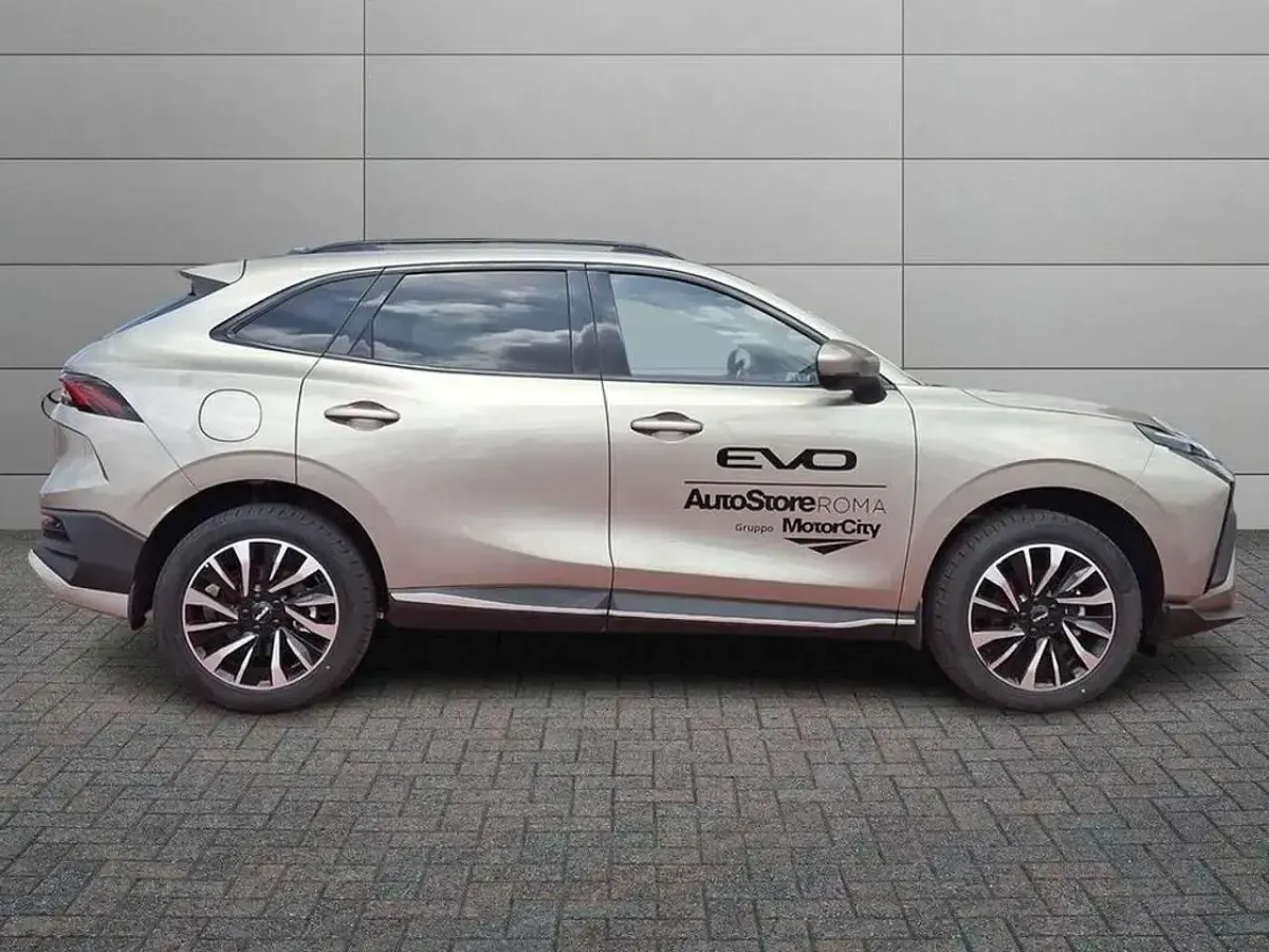 Nuova EVO Evo 6 177 CV (130 kW) 2026 Moon grey  black SUV
