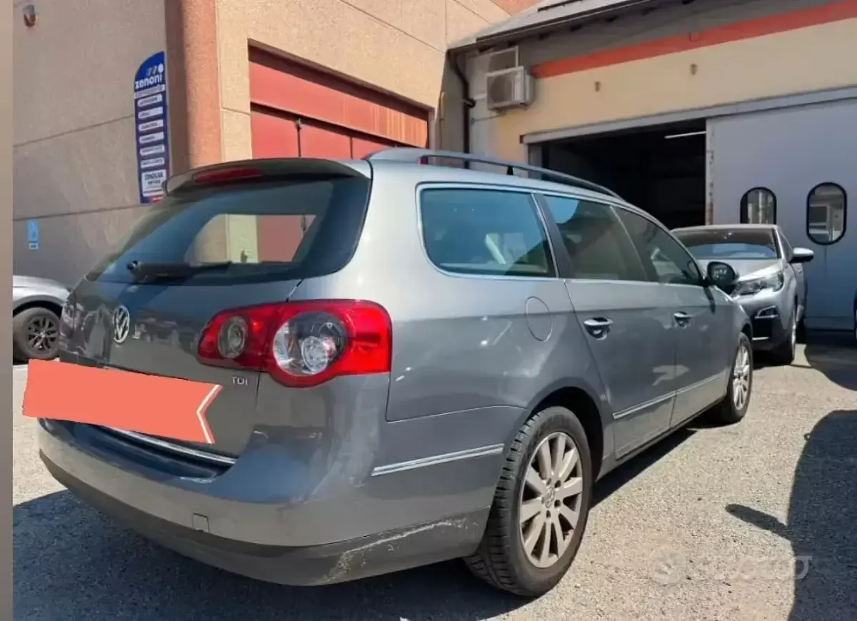 Usata VW Passat Comfortline 105 CV (77 kW) 2007 Grigio Berlina