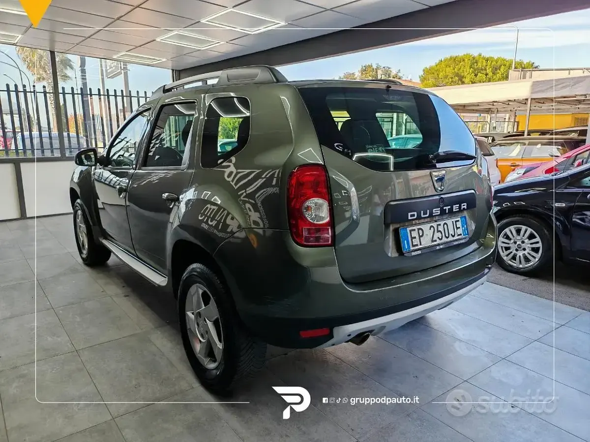 Usata Dacia Duster Lauréate 110 CV (80 kW) 2013 Verde SUV