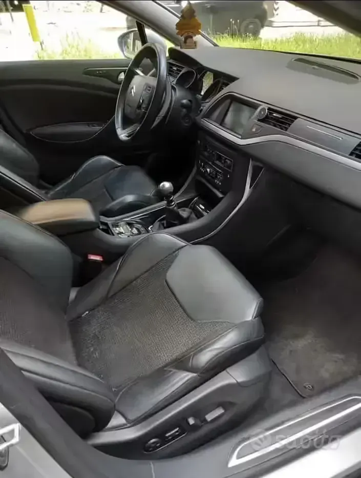 Usata Citroën C5 140 CV (102 kW) 2009 Grigio Berlina