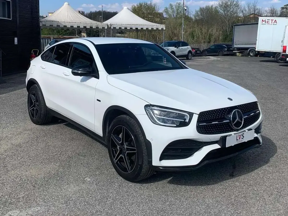 Usata Mercedes GLC300 Premium Plus 194 CV (142 kW) 2021 Bianco SUV
