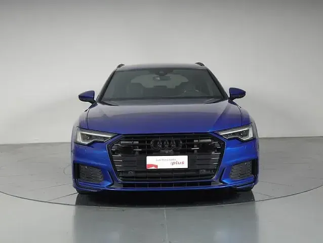 Usata Audi A6 Business 204 CV (150 kW) 2022 Blu ultra metallizzato Station wagon