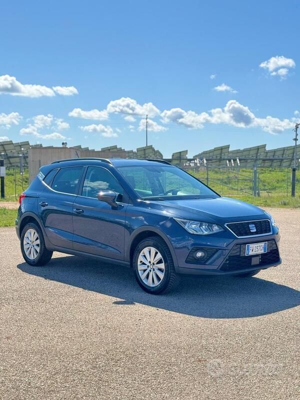 Usata Seat Arona XCELLENCE 95 CV (69 kW) 2019 Blu SUV