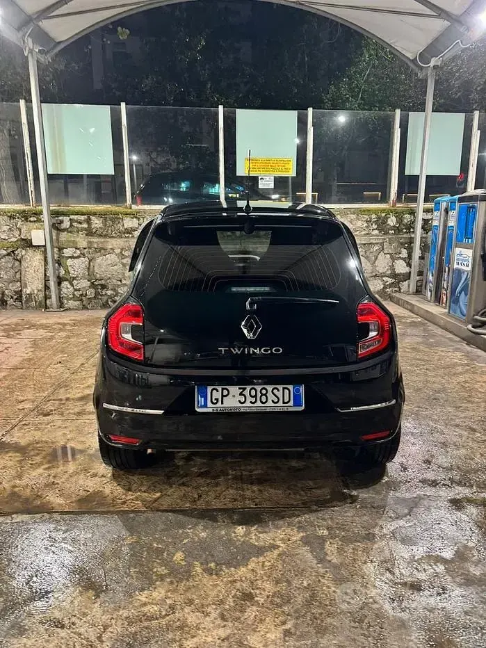 Usata Renault Twingo 90 CV (66 kW) 2019 Nero Utilitaria