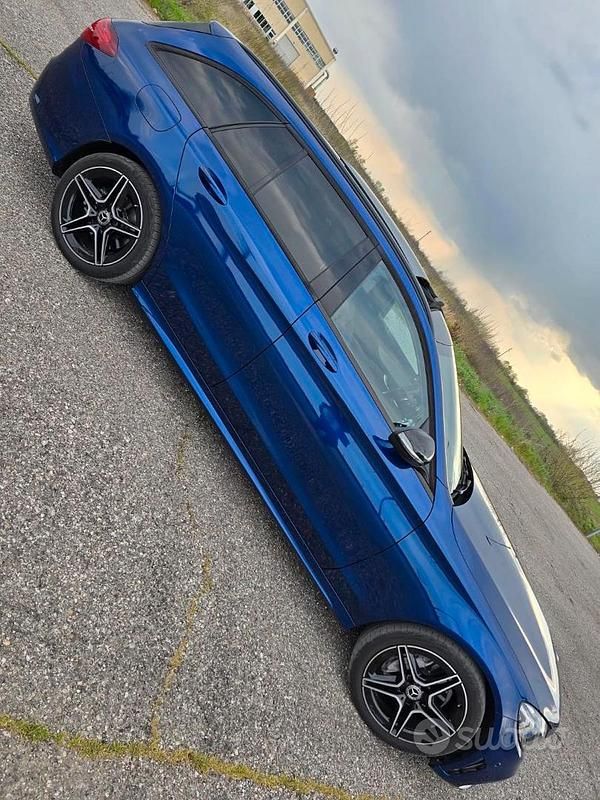Usata Mercedes C220 Edition 194 CV (142 kW) 2020 Blu Station wagon