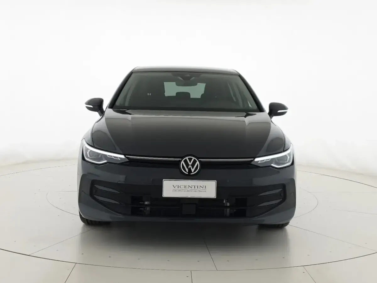 Nuova VW Golf VIII Edition 204 CV (150 kW) 2026 Dolphin grey metallizzato Berlina