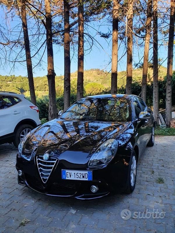 Usata Alfa Romeo Giulietta 105 CV (77 kW) 2014 Nero Utilitaria