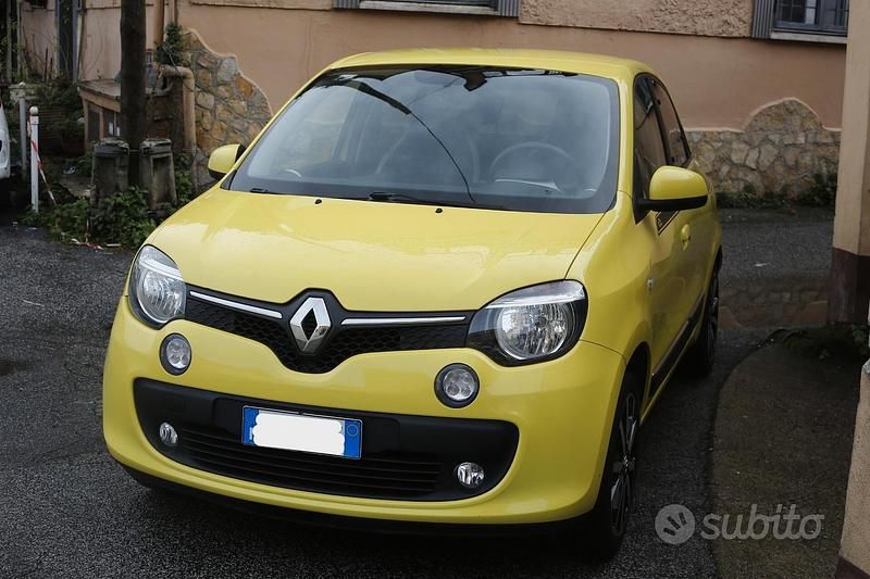 Usata Renault Twingo Life 69 CV (50 kW) 2016 Giallo Utilitaria