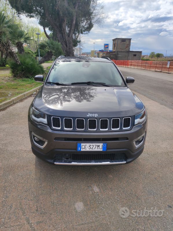 Grigio Usata 2021 Jeep Compass Limited SUV | 19.000 € (Ottimo prezzo) - Immagine 1/4