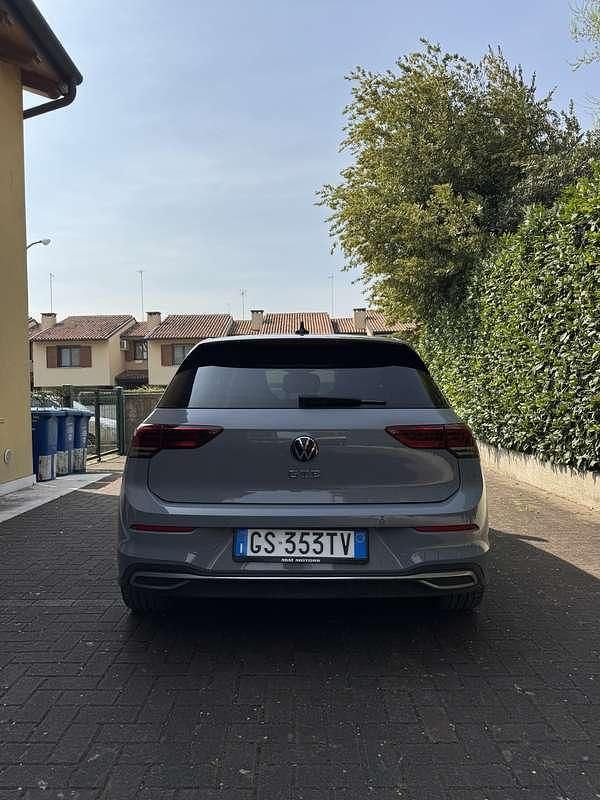 Usata VW Golf VIII GTE 150 CV (110 kW) 2021 Berlina