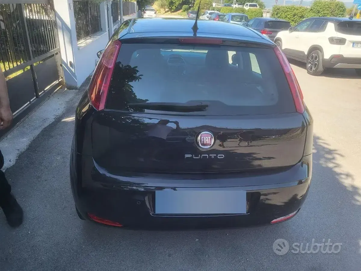 Usata Fiat Grande Punto 95 CV (69 kW) 2016 Blu Utilitaria