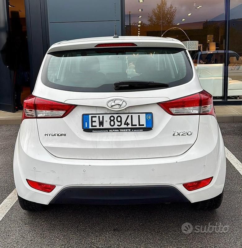 Usata Hyundai ix20 90 CV (66 kW) 2014 Bianco Utilitaria
