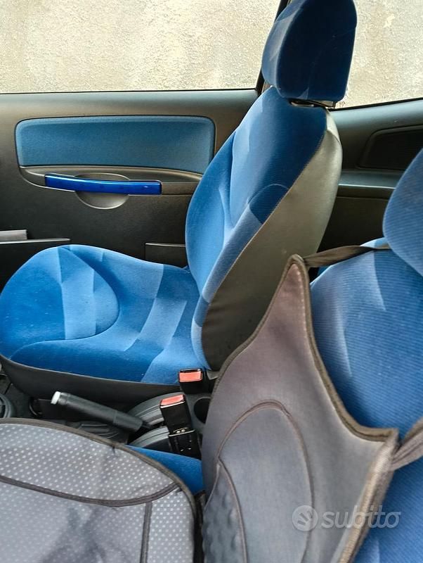 Usata Citroën C2 2005 Grigio Utilitaria