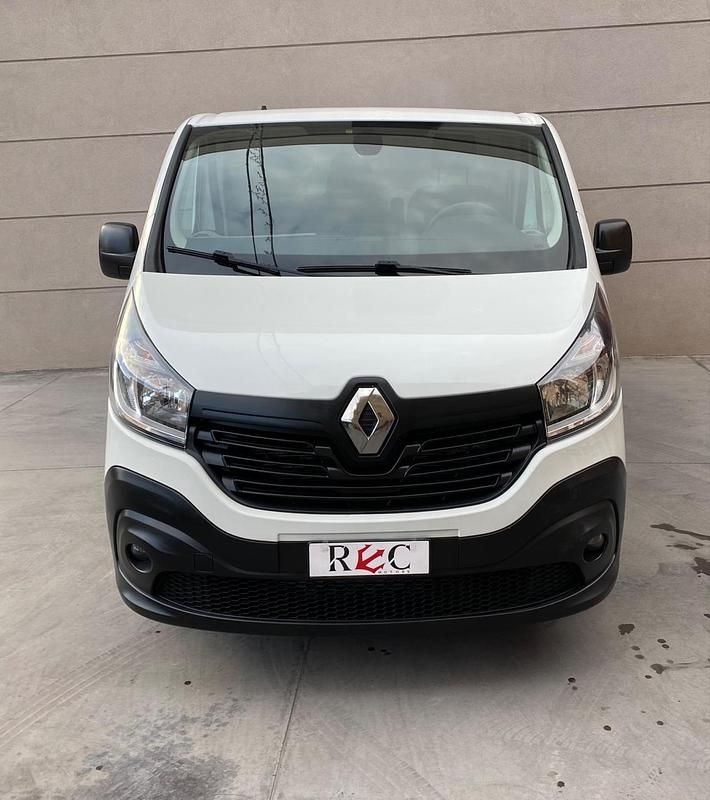 Usata Renault Trafic 121 CV (88 kW) 2019 Bianco Monovolume