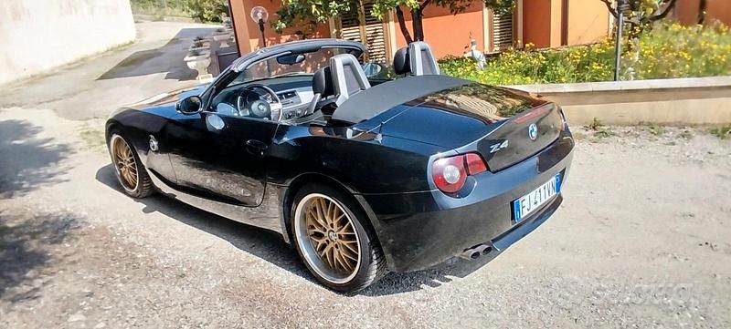 Usata BMW Z4 170 CV (125 kW) 2005 Nero Cabrio
